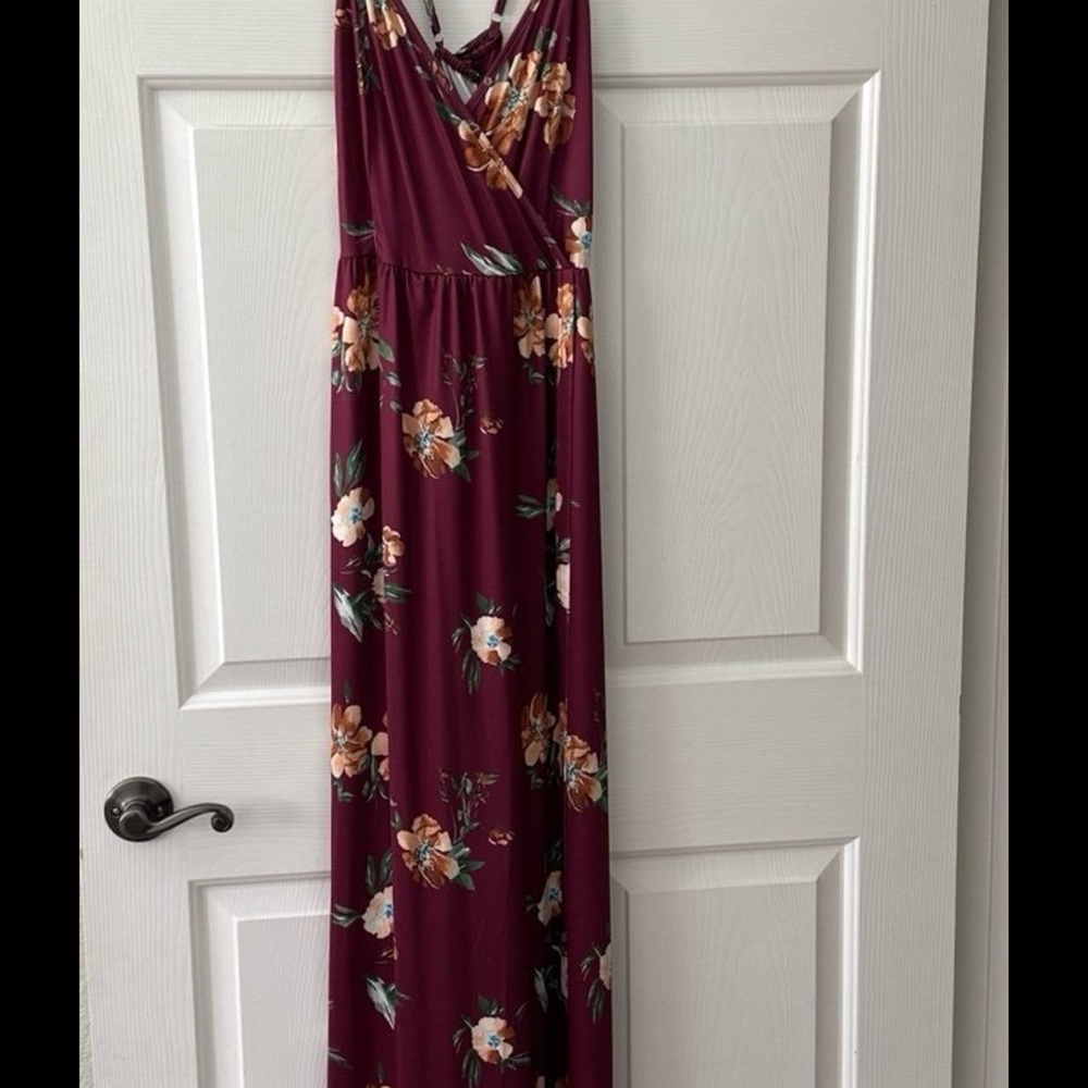 Floral Maxi Dress in Burgundy